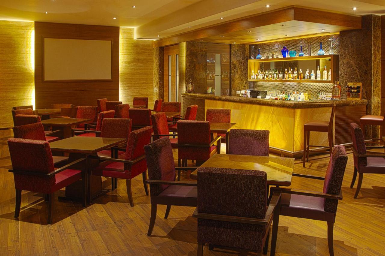 The Classique Club Bombaj Zewnętrze zdjęcie